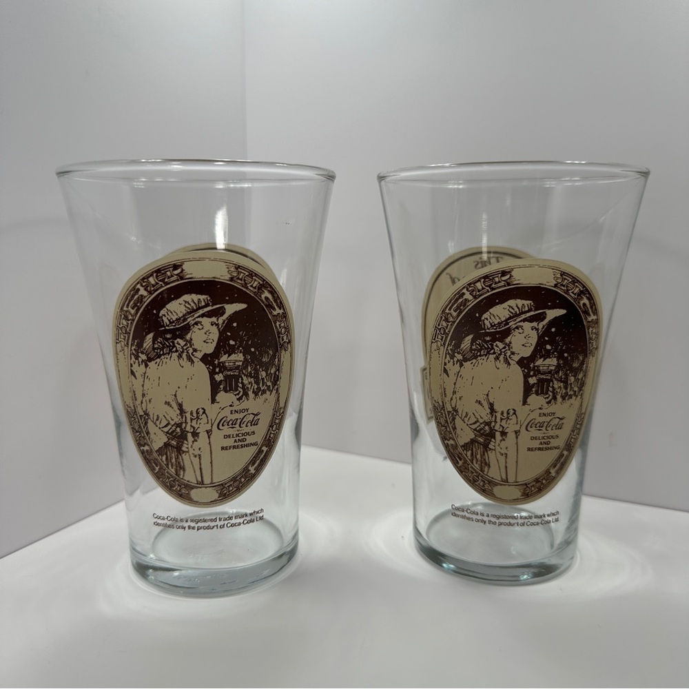 2 Vintage 1986 Mother's Restaurant Ltd. Pizza
Pasta Soda Fountain Flare Glasses